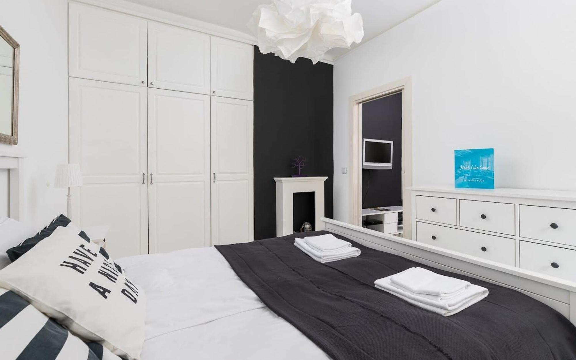 Rent Like Home - Wronskiego 15 Warsaw Exterior photo